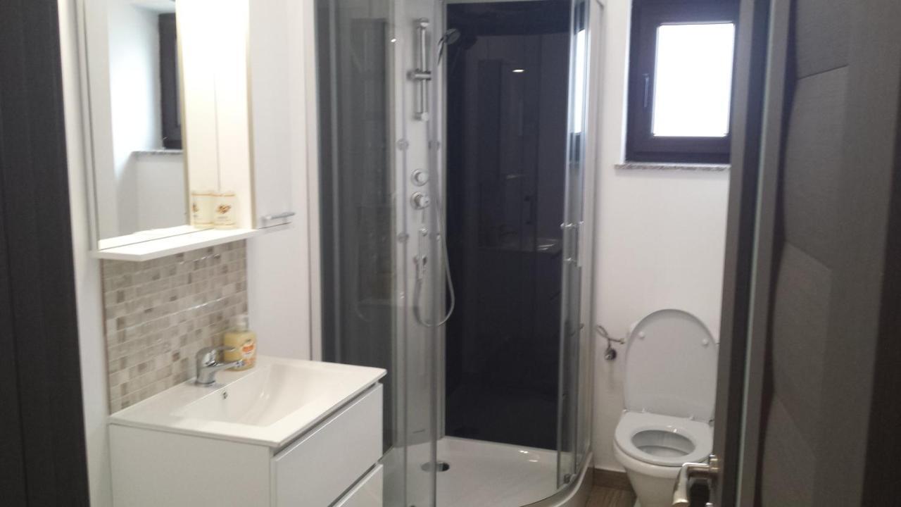 Apartament Mario Radauti Exterior foto